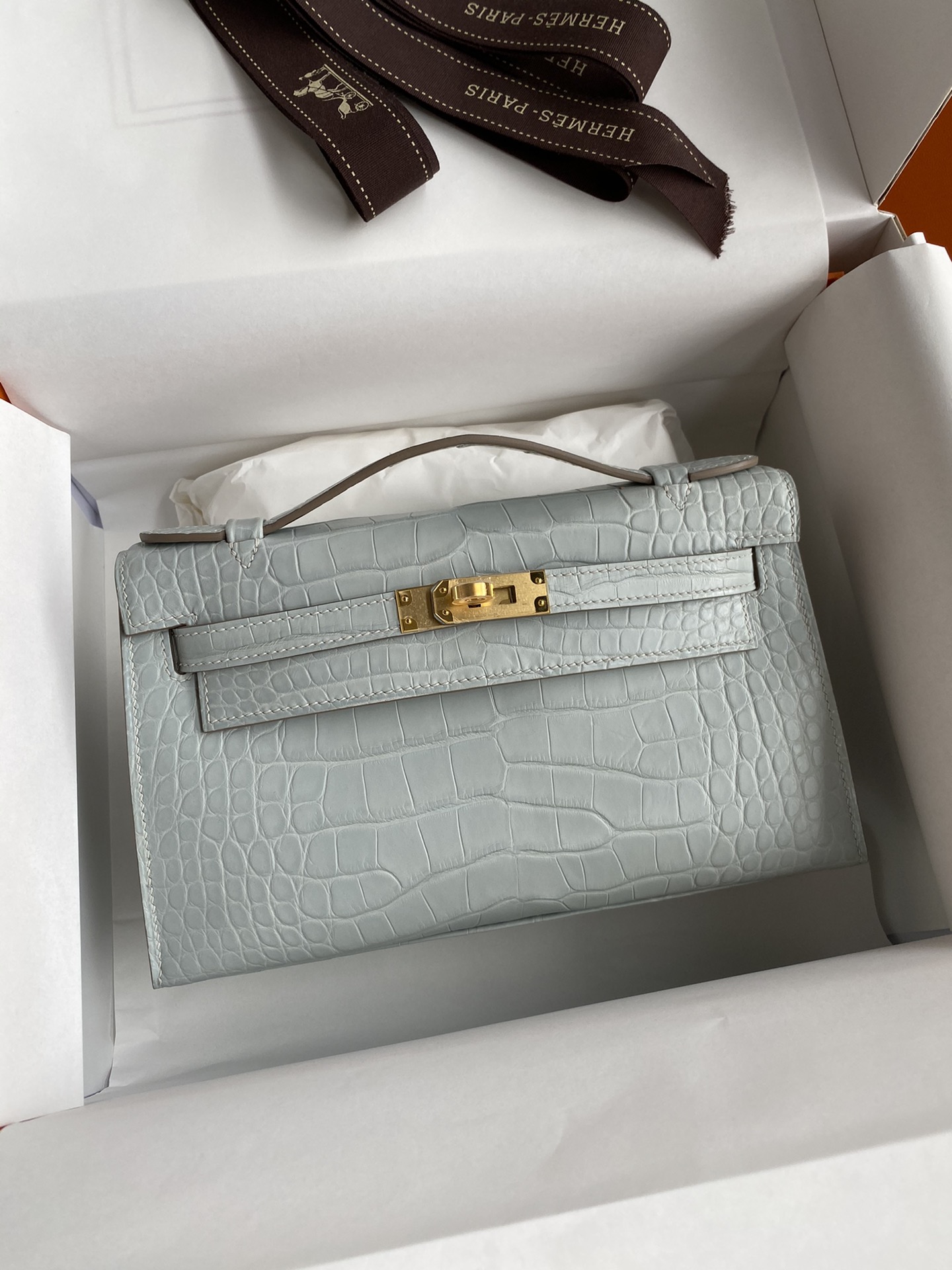 Hermes Mini Kelly Pochette 22cm Bag In Pearl Grey Matte Alligator Leather